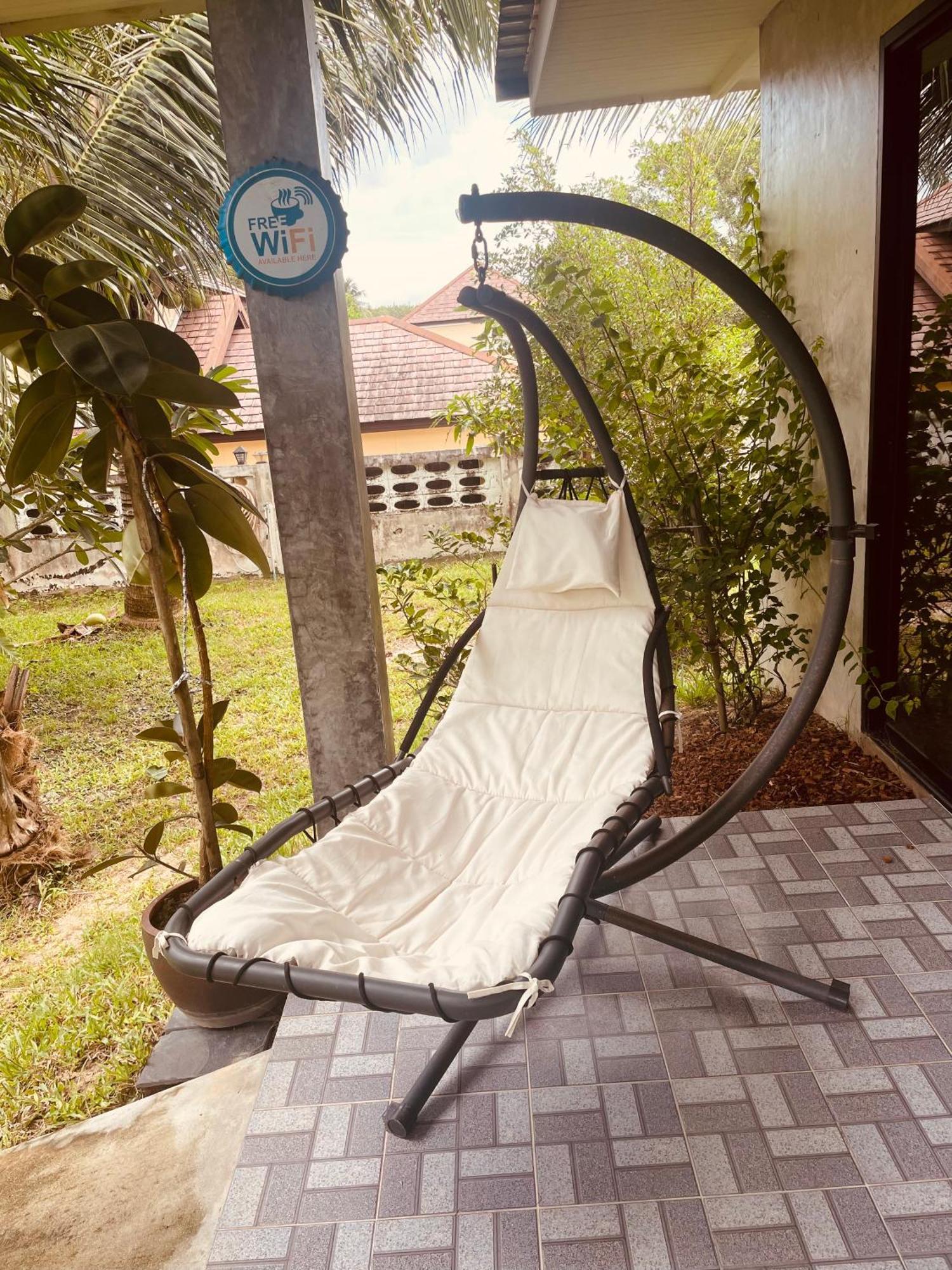 Destination39 Hotel Thalang Bagian luar foto